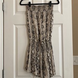 Satin strapless off white snake skin mini dress